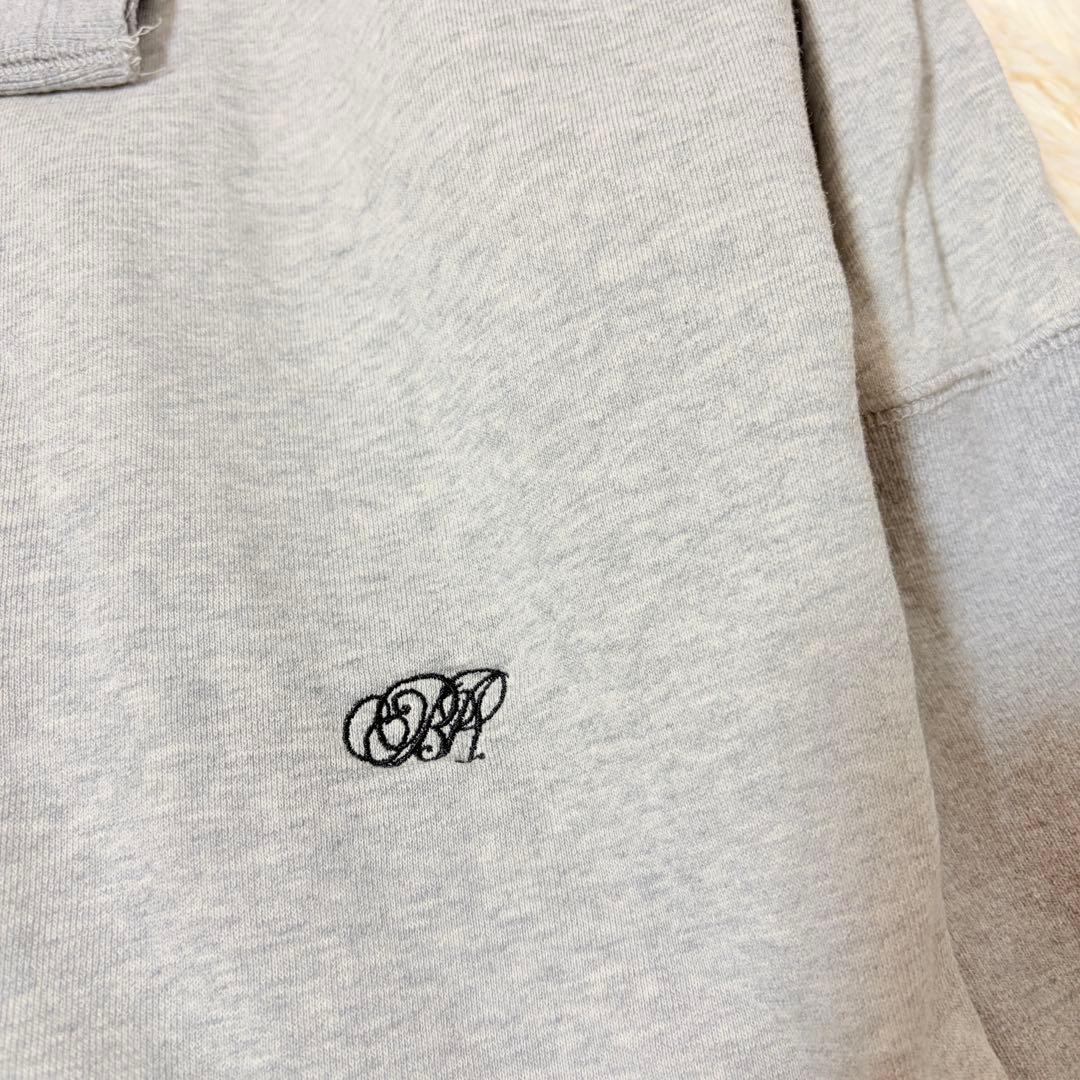 ビアズリー BA刺繍入りドルマントレーナー　サイドジップ