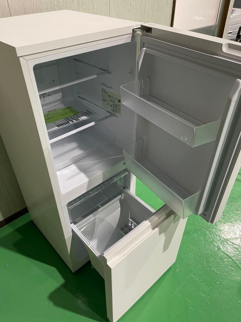 【Panasonic】ノンフロン冷凍冷蔵庫　NR-B16C1-W 2024年製