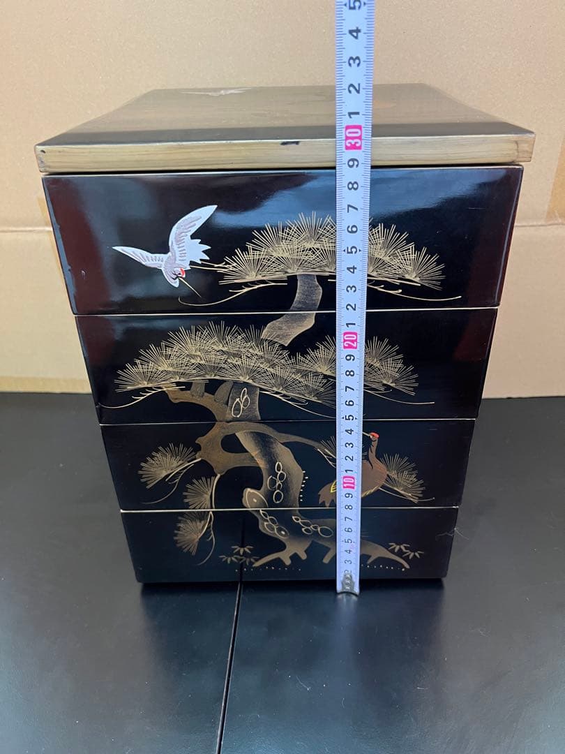 785 黒漆塗り沈金重箱　鶴松金蒔絵　松　4重　高級