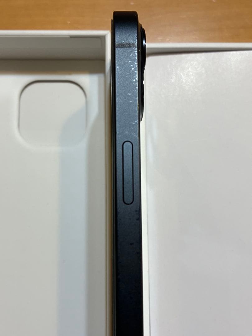 美品　iPhone 13 ミッドナイト 128GB