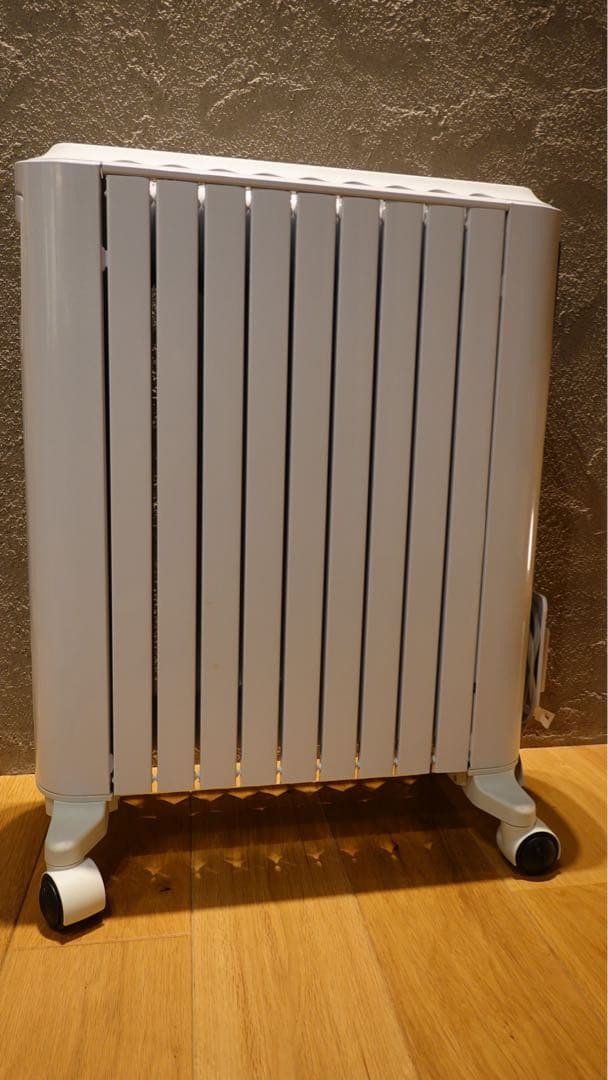 【美品】動作確認済み　DeLonghi オイルヒーター RHJ65L0915