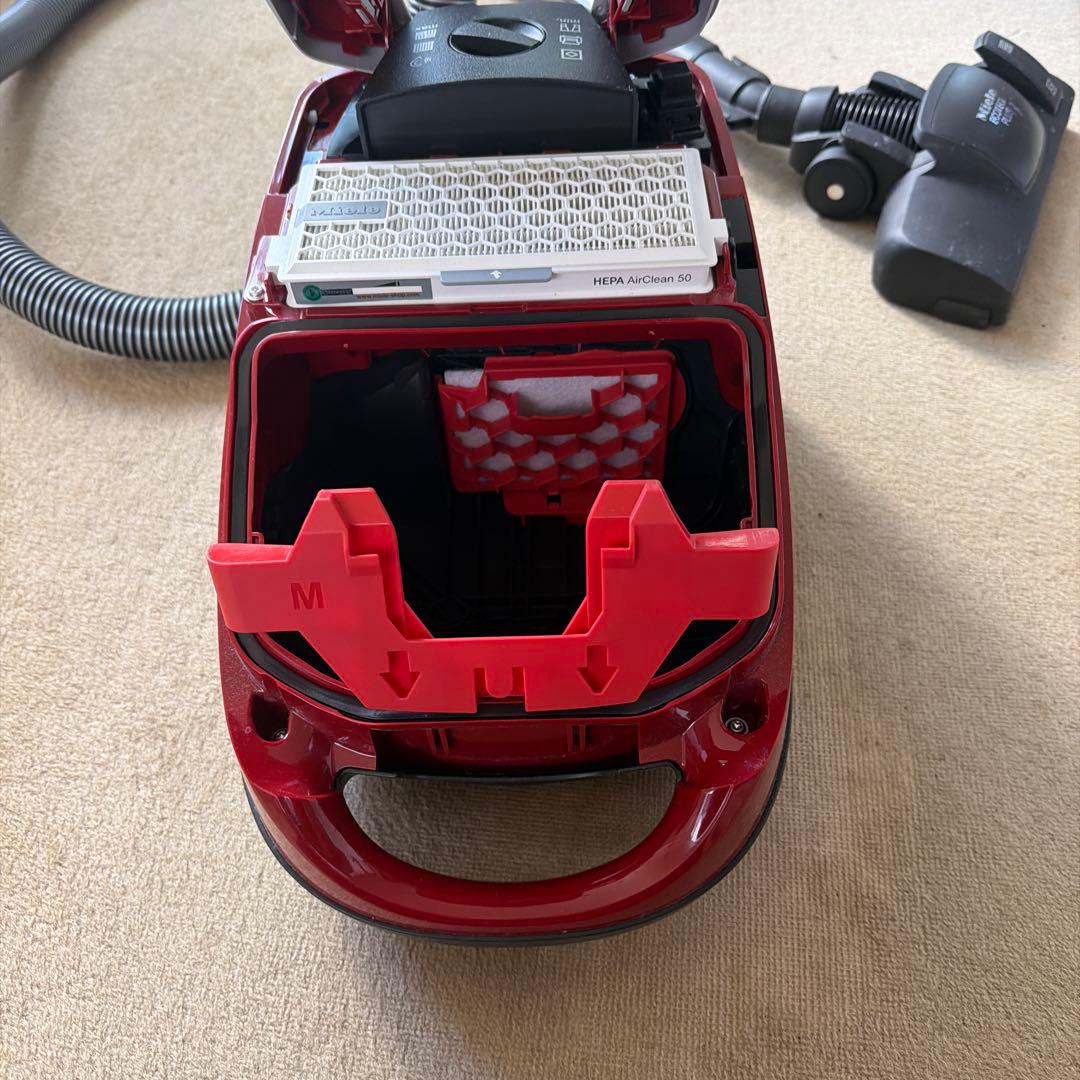 キッチン家電 Miele Compact C2 Autumn Red