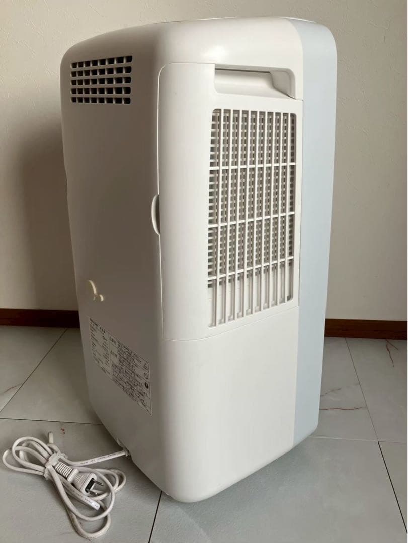 【美品】 SHARP CM-J100W 除湿機