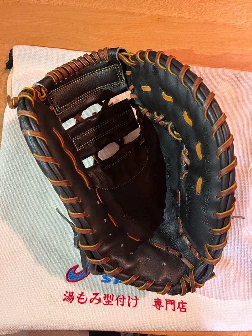新品　湯もみ型付け済み　硬式ファーストミット　ハタケヤマ　K-F03