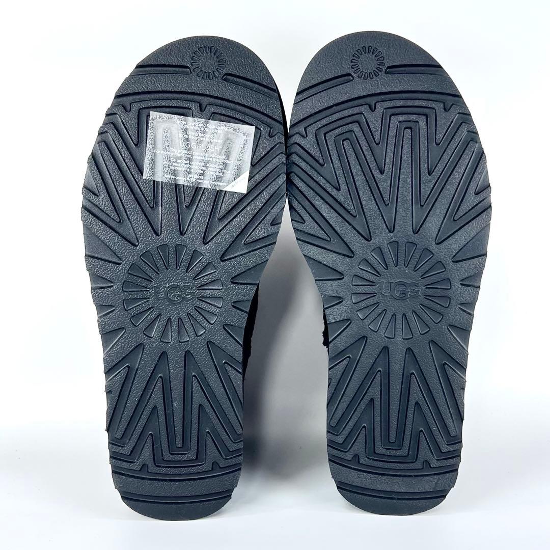 【新品未使用】UGG ULTRA MINI PLATFORM ブーツ 黒24.0