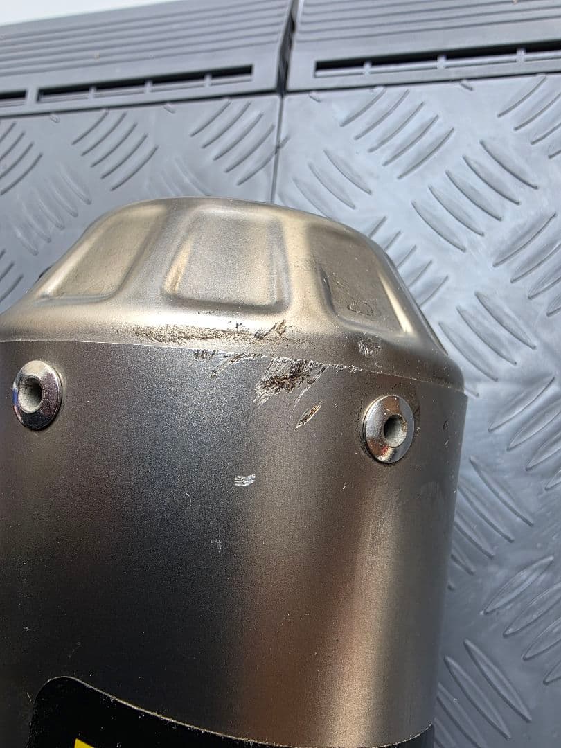 中古　YZF R25/R3 用アクラボレーシングラインマフラーサイレンサー2個付