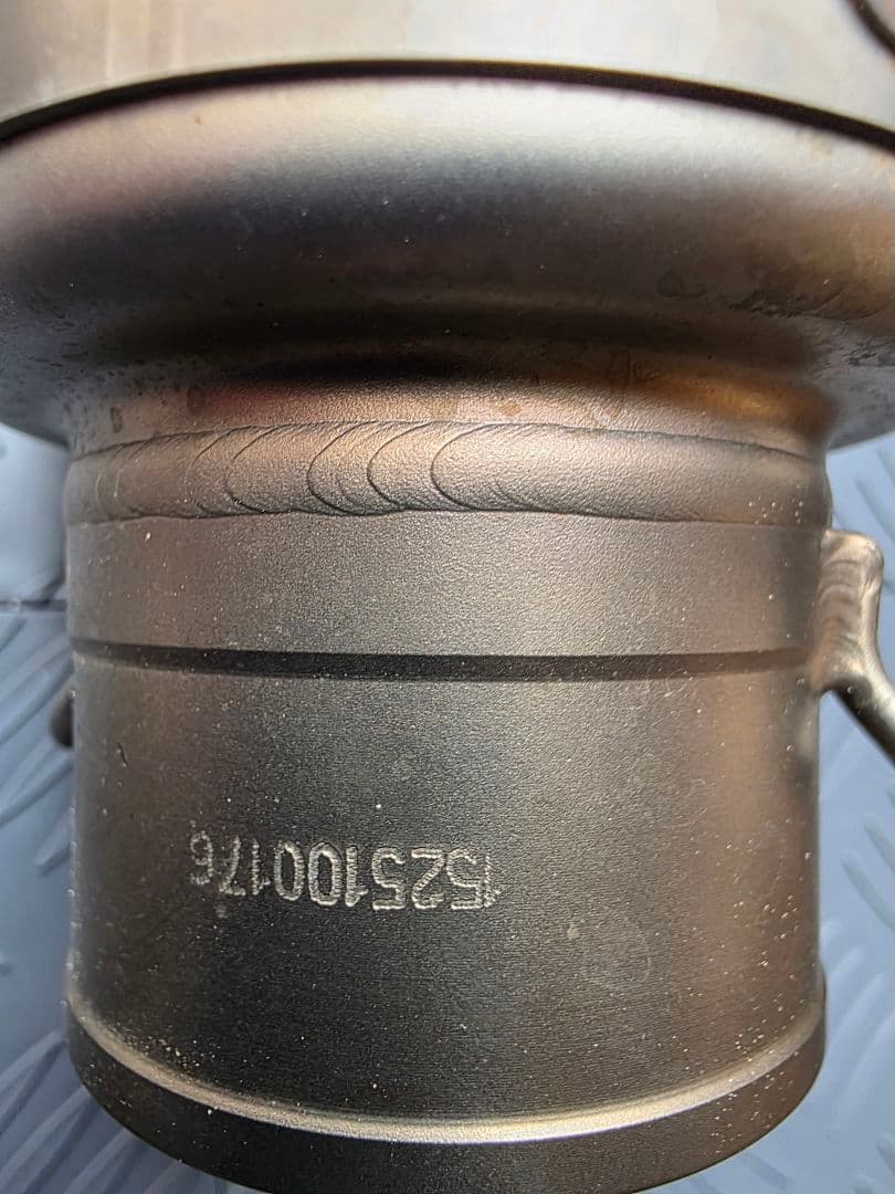 中古　YZF R25/R3 用アクラボレーシングラインマフラーサイレンサー2個付