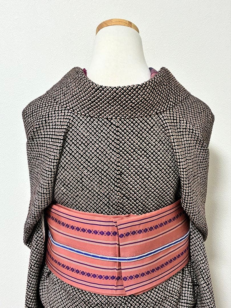 袷　小紋　鹿の子絞り　黒×赤　裄65cm 正絹　おまけ付き