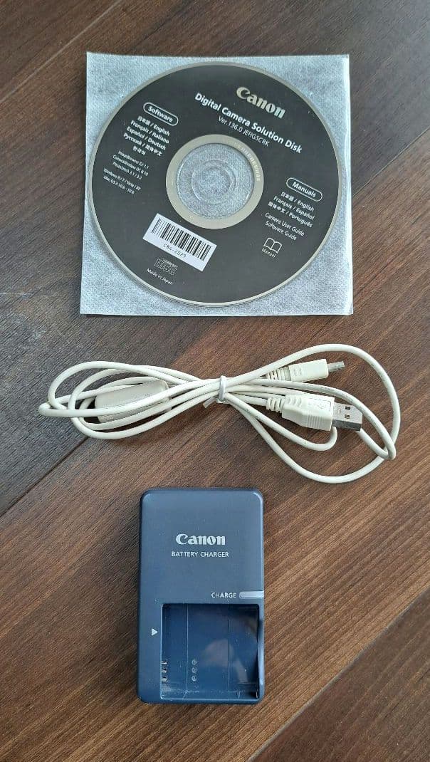 Canon　IXY610F　キャノン　付属品　保護フィルム　箱あり　動作確認済