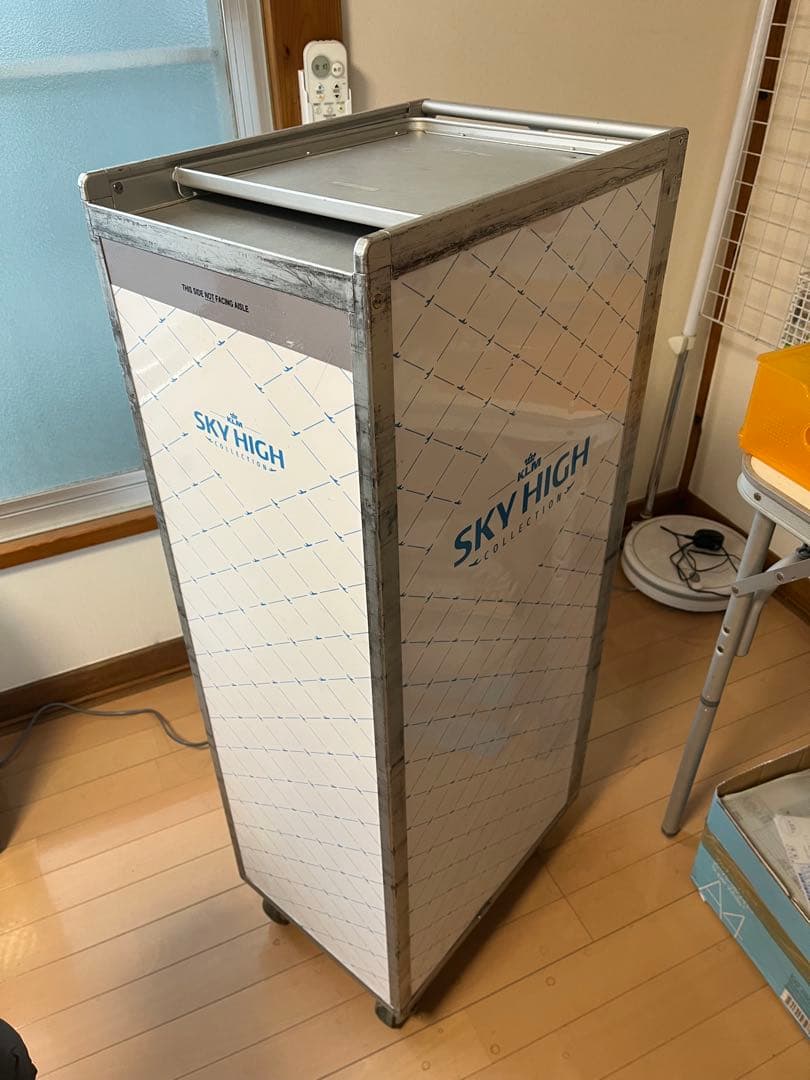 KLM 機内 ミールカート　中古　42x30x104cm