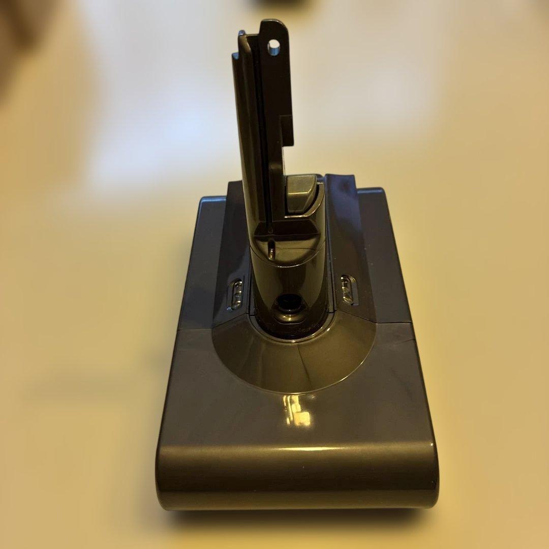 純正　ダイソンコードレス掃除機　V8バッテリー　パーツ番号969106-01