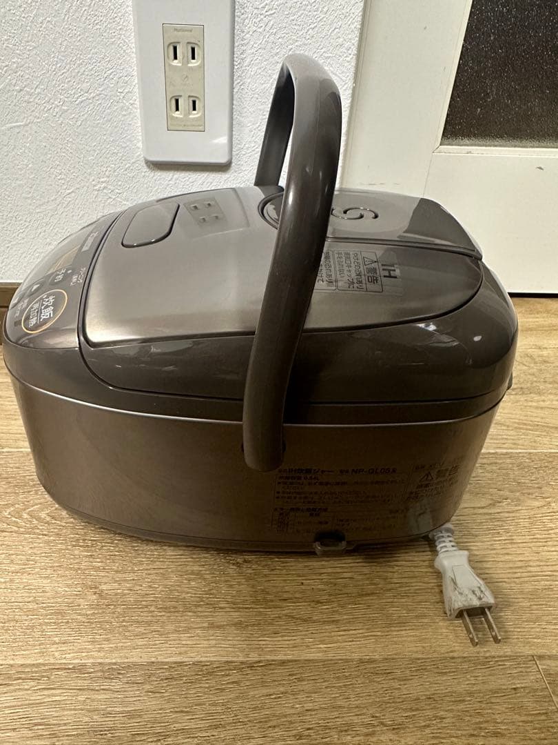 象印 炊飯器 NP-GL05 3合炊き 2023年製