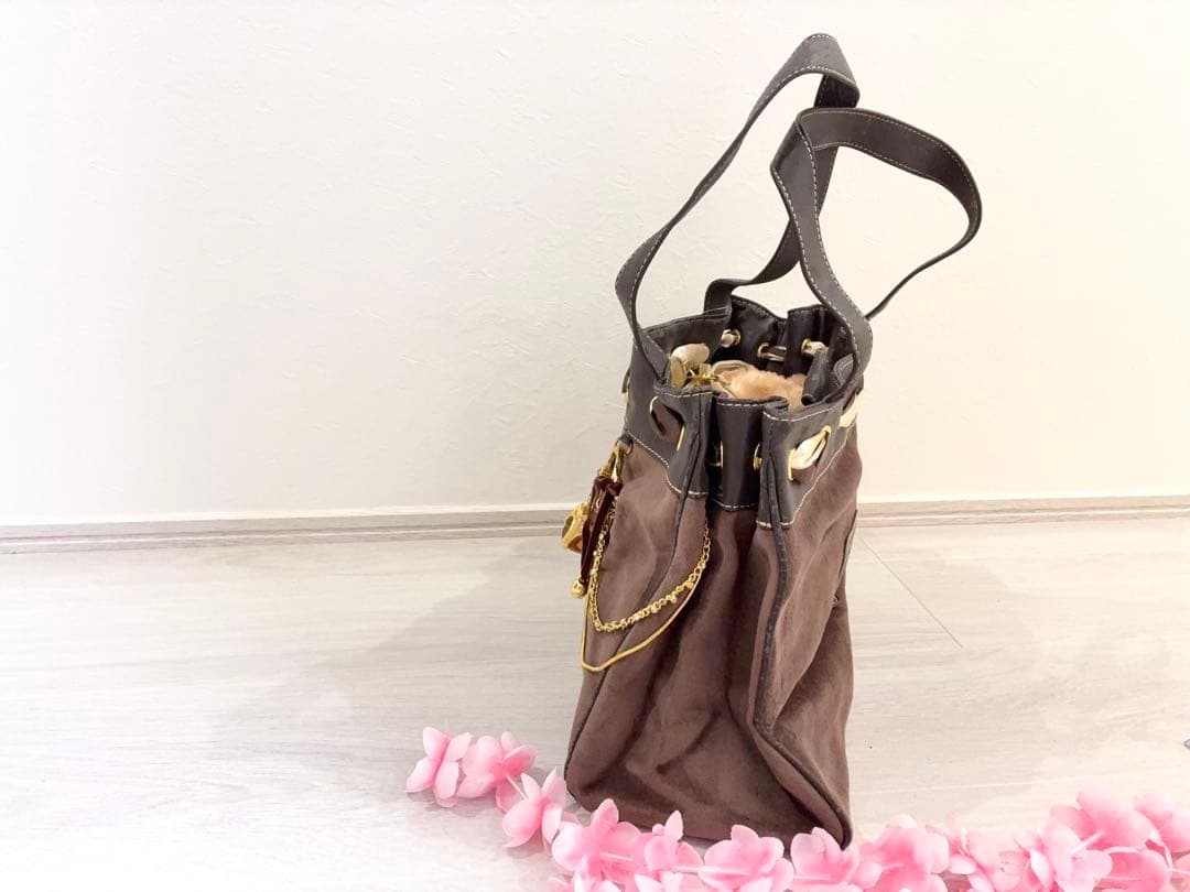 レア　ジューシークチュール　リボン　リング　チャーム付き　バッグ　ブラウン