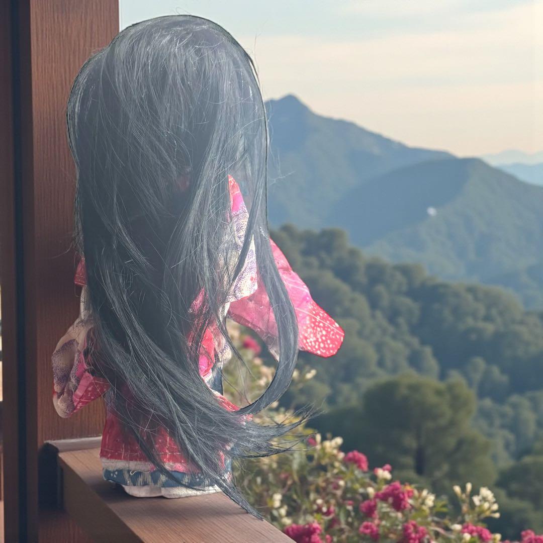 市松人形 明治後期 市印 朱印 三つ折れ 単色黒目 ガラス目 縮緬 1890年代