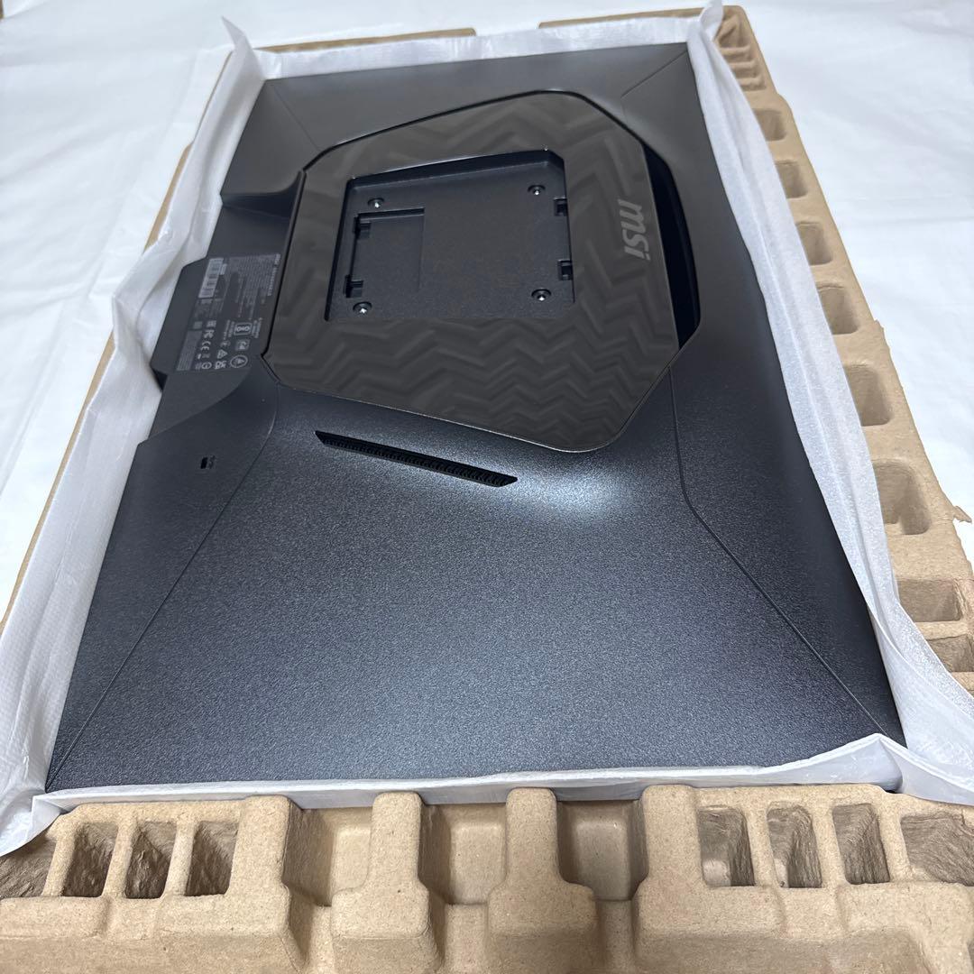 MSI MAG E16M 27インチ 4K MiniLED モニター