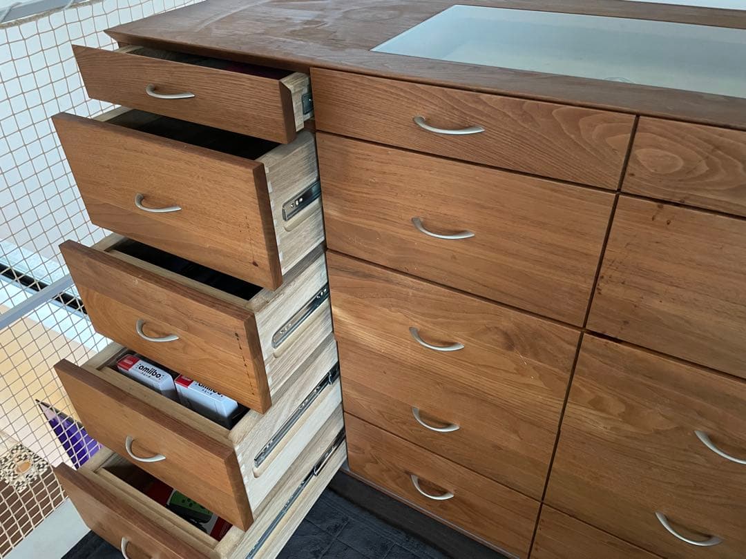 シャルドネ　BEAUTE ガラス天板付き