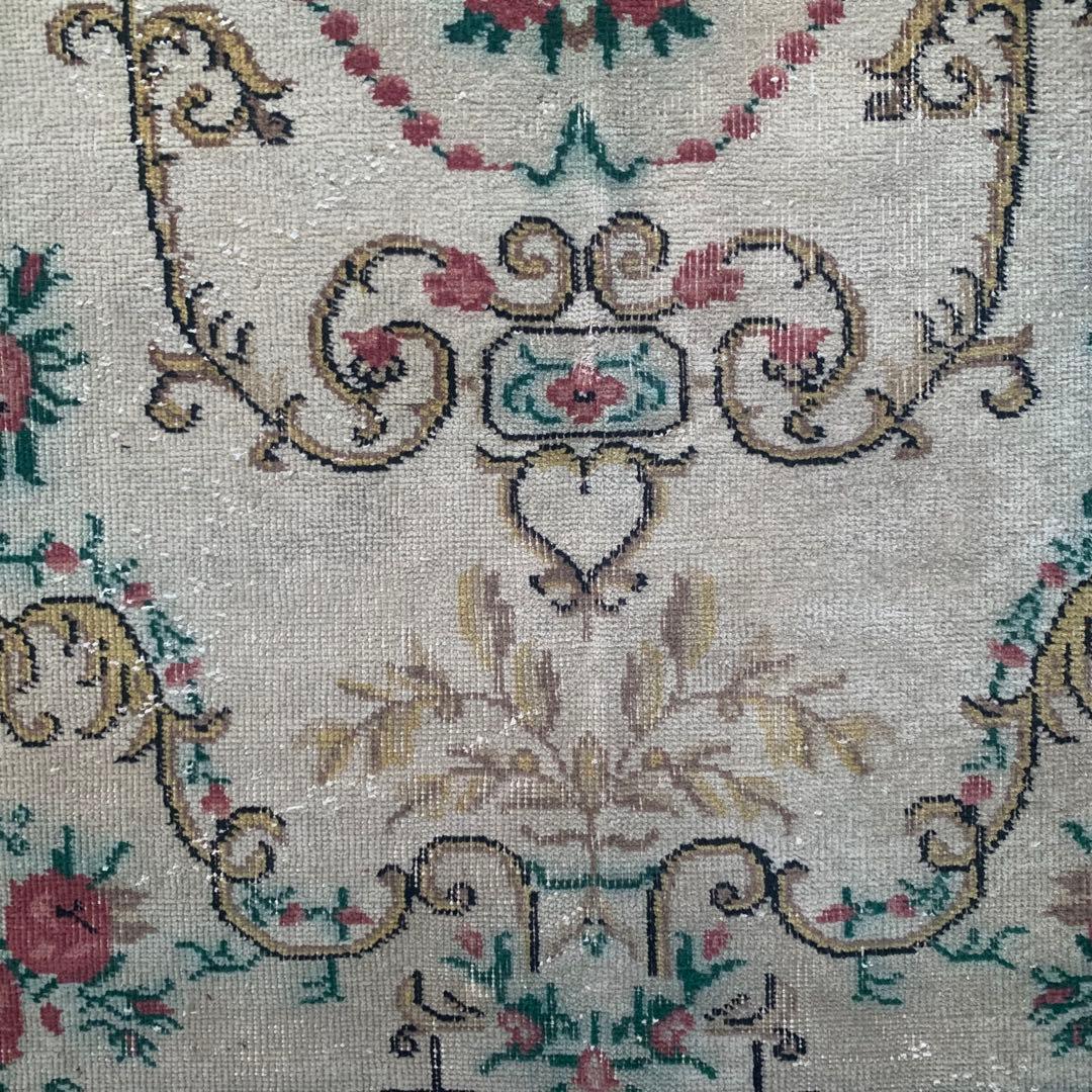 トルコヴィンテージラグ　201×106 ローズ　ボタニカル　オーバーダイ