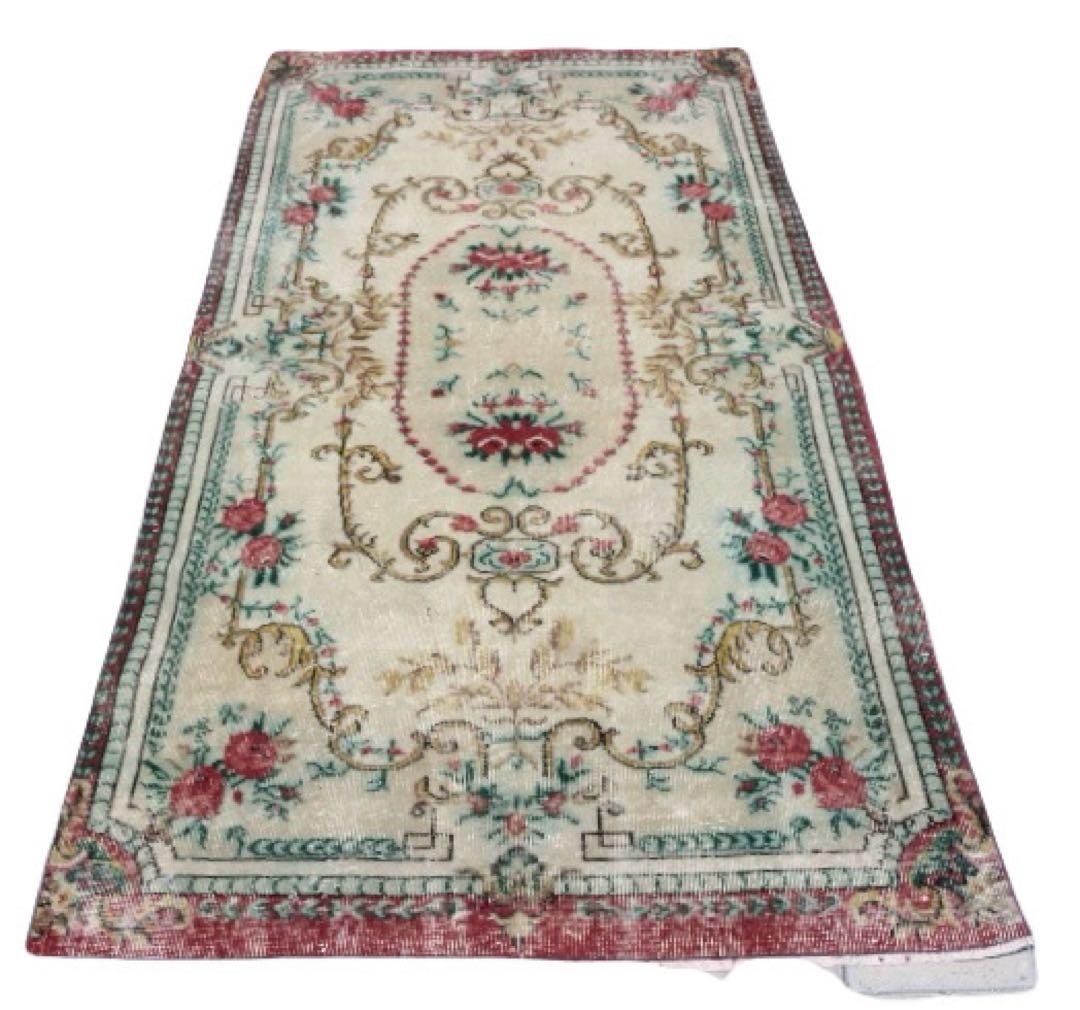 トルコヴィンテージラグ　201×106 ローズ　ボタニカル　オーバーダイ