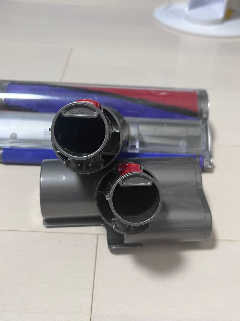 セット販売 dyson V10 スティッククリーナー 収納ドッグ付き