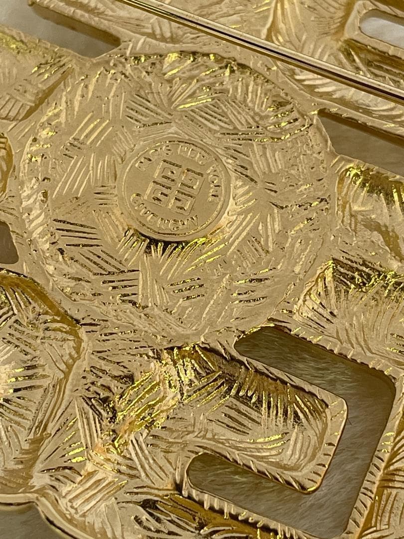 【美品】 ジバンシー パール ブローチ