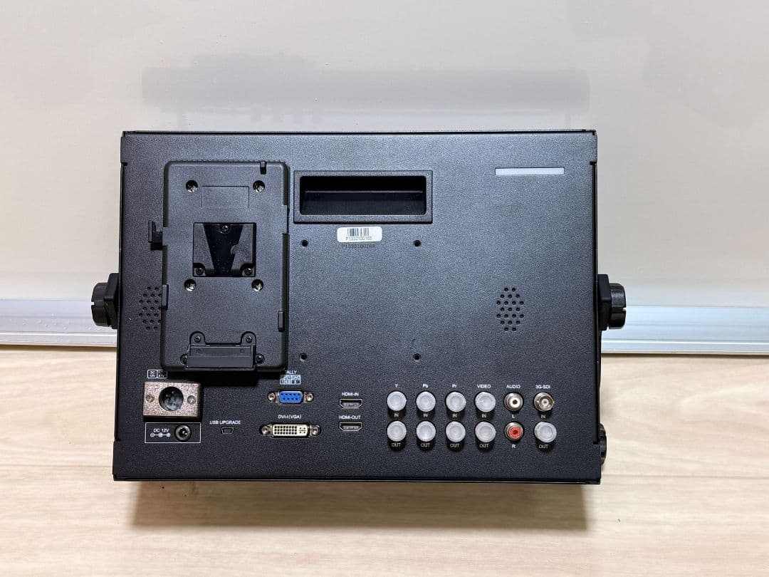 SEETEC 4K モニター 本体 新品 動作確認済み