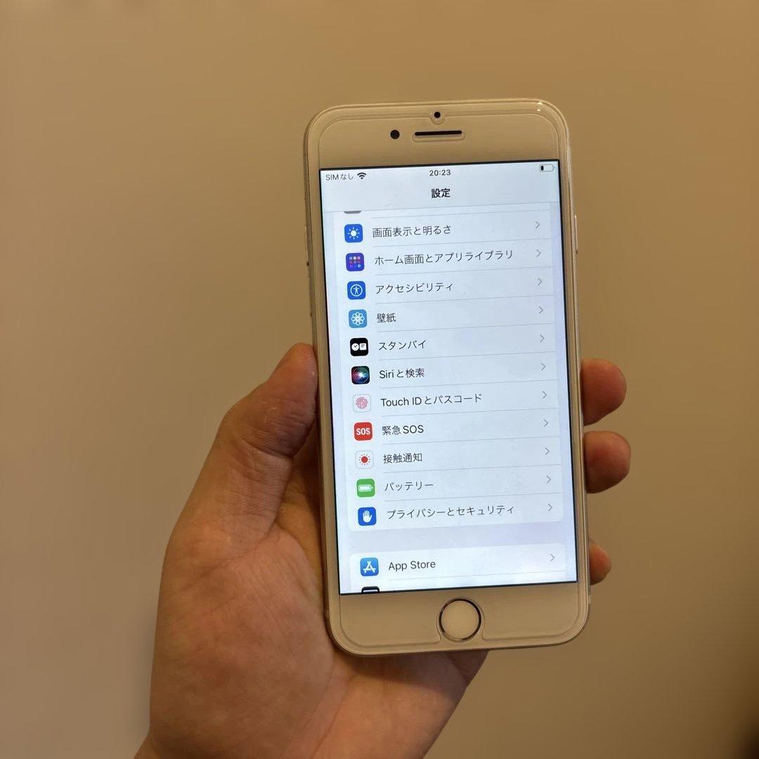 Apple iPhone SE3（第3世代） （特別仕様 / ホワイト）