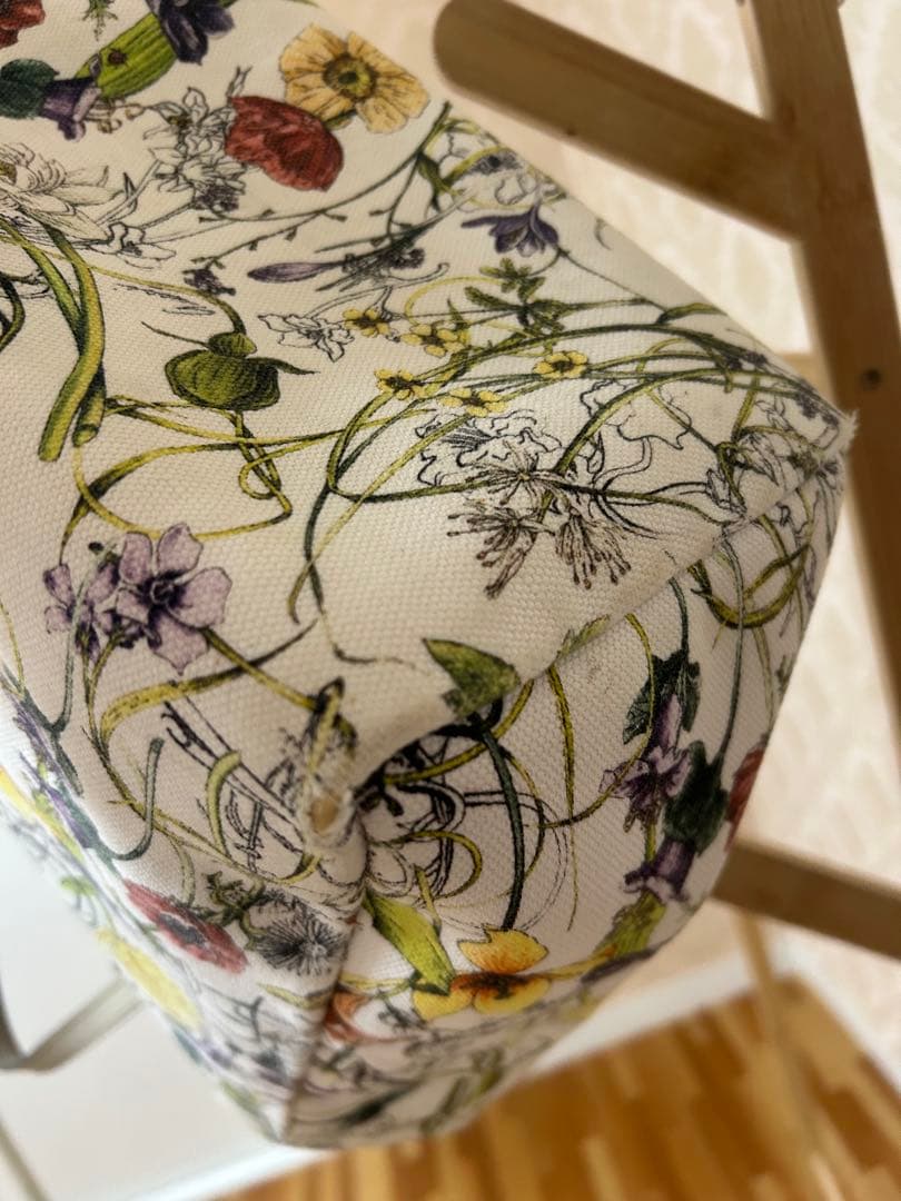 GUCCI 花柄キャンバスエコバッグ