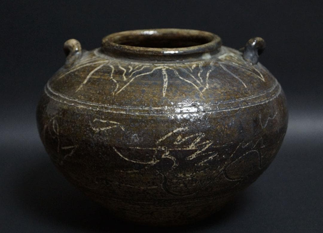 茶道具 伝世 古安南(17～18世紀）釘彫『双龍文』壺 /双耳飾壺 骨董品希少品