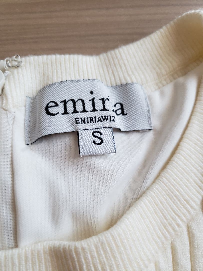 【美品/試着のみ】EMIRIAWIZ♡ワンピース