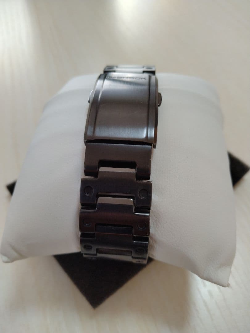 （70）【最終価格、美品】G-SHOCK GMW-B5000 　ブラック