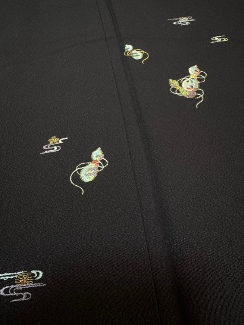 【銘品新品】京都老舗銘店「ゑり善」深紫色 日本刺繍手刺繍「瓢箪 観世水文様」