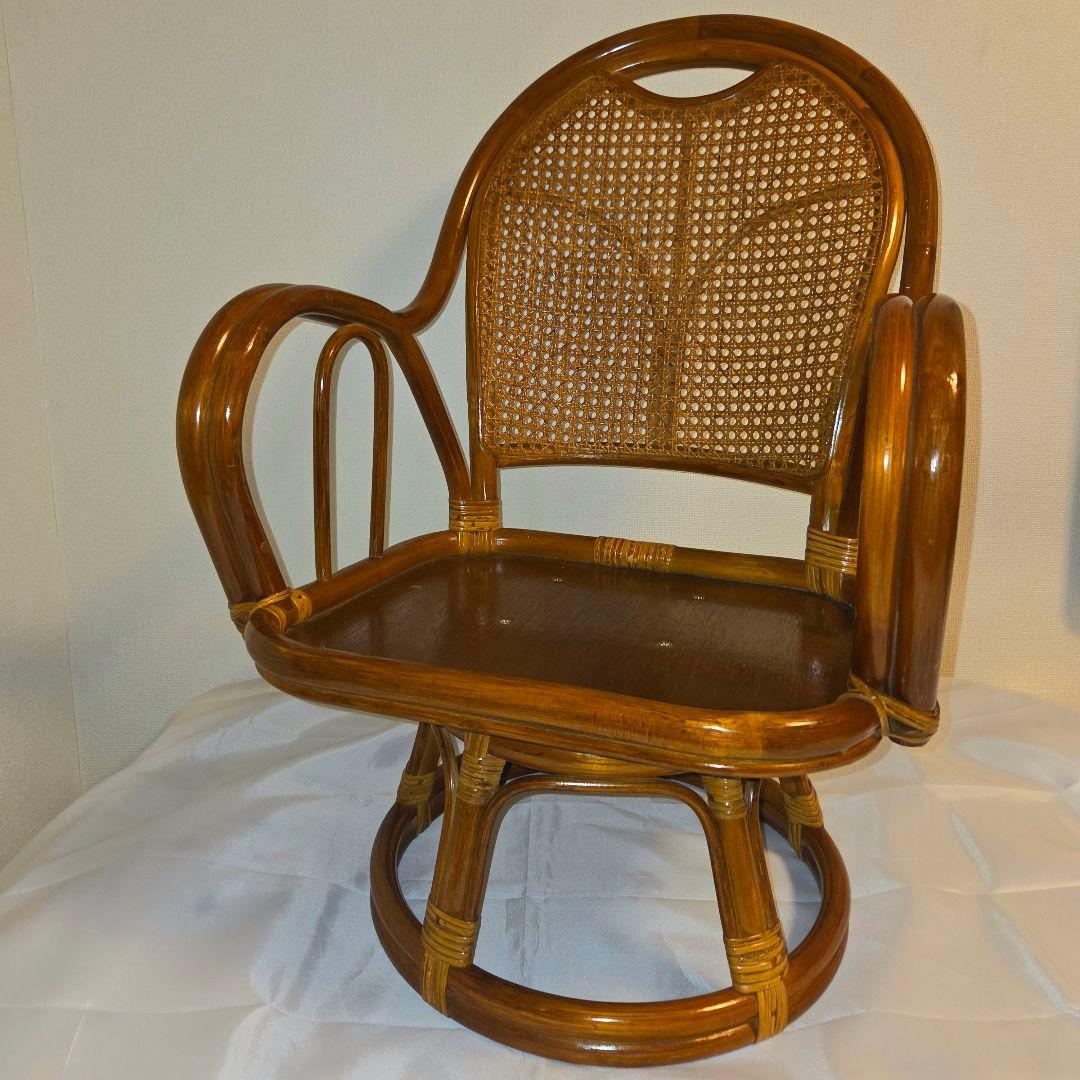 【専用ページ】籐 ラタン製 360度 回転座椅子 アームチェア レトロ