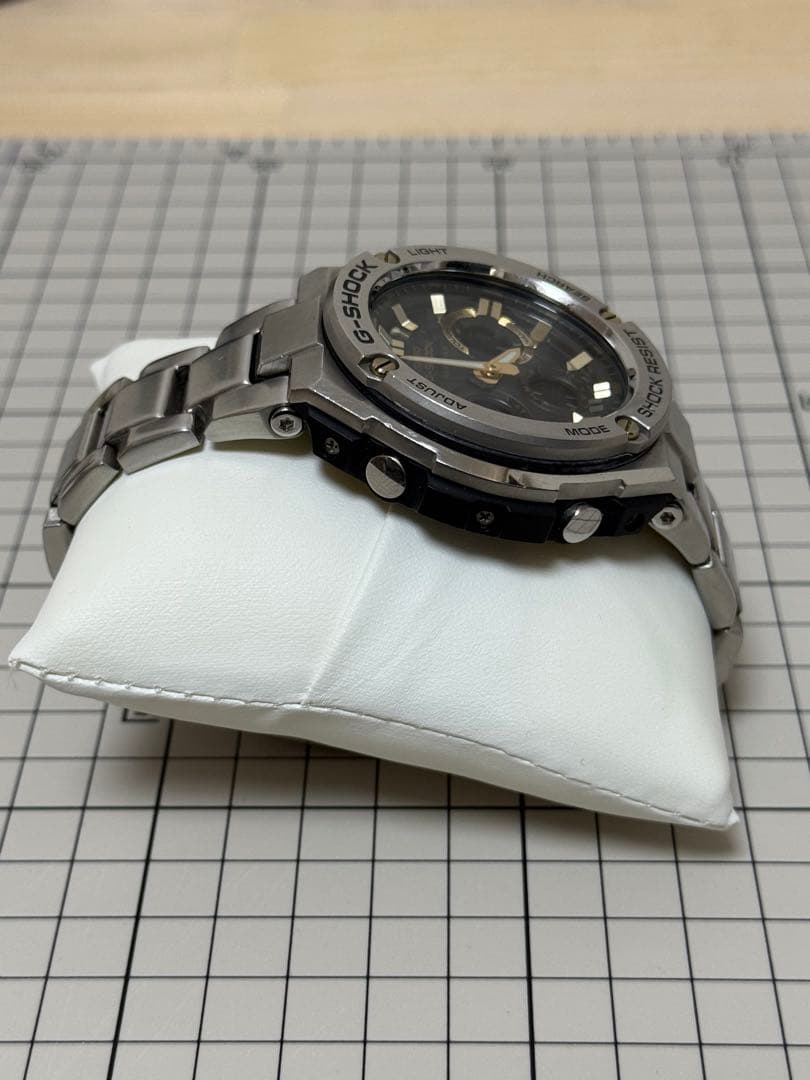 g-shock GST-W110D-1A9JF g-steel メタルバンド
