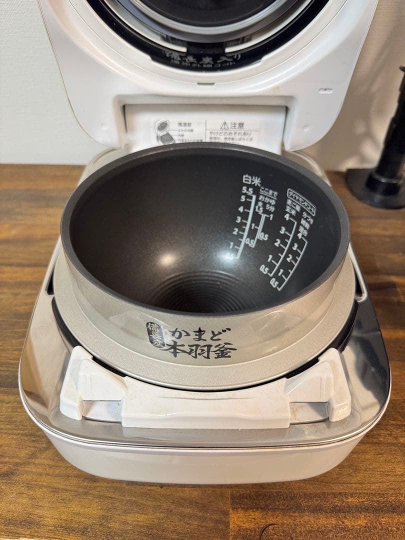 東芝　羽釜炊飯器　真空圧力IH 5.5合炊き　RC-10ZWL