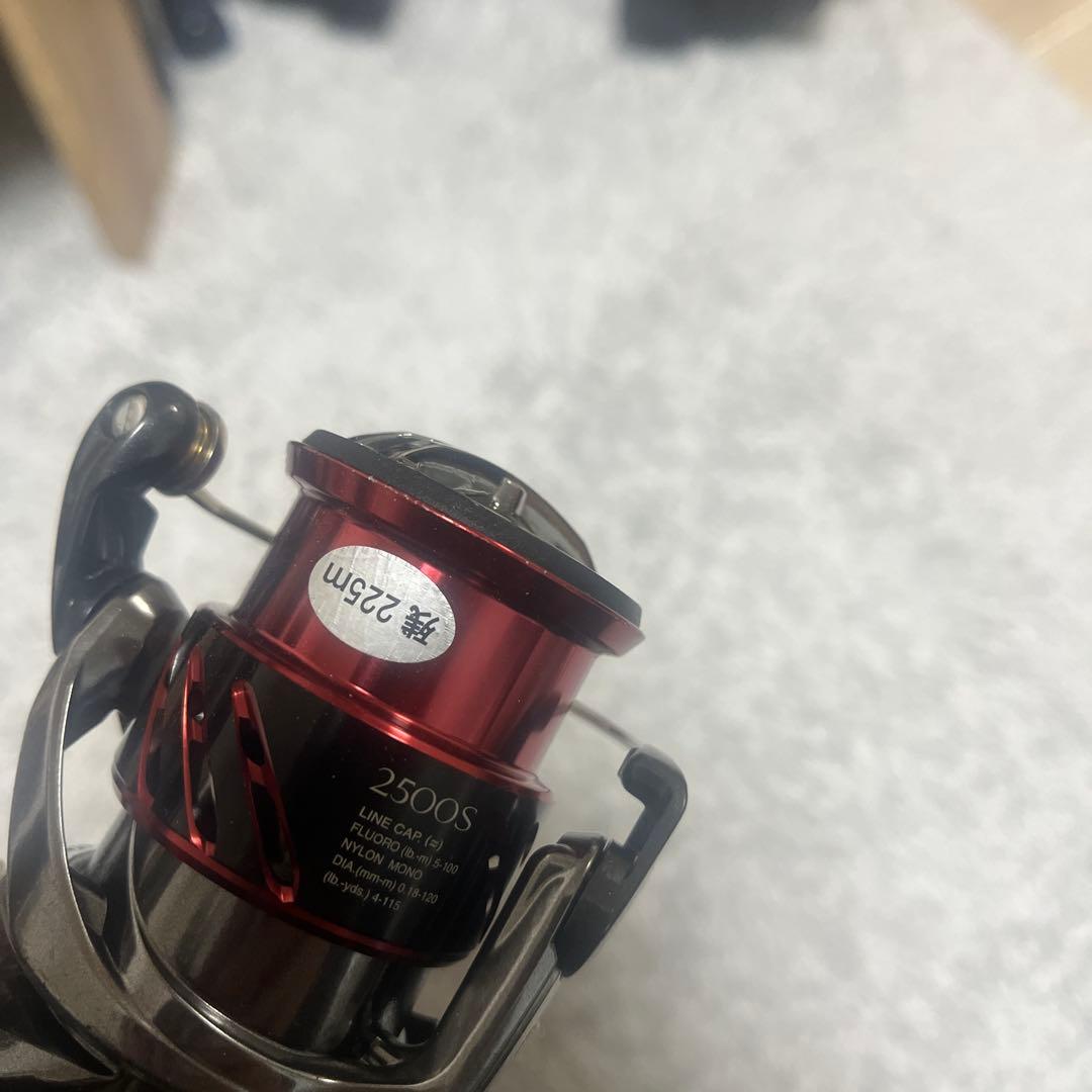 SHIMANO STRADIC C14+ 2500S-B スピニングリール値下げ