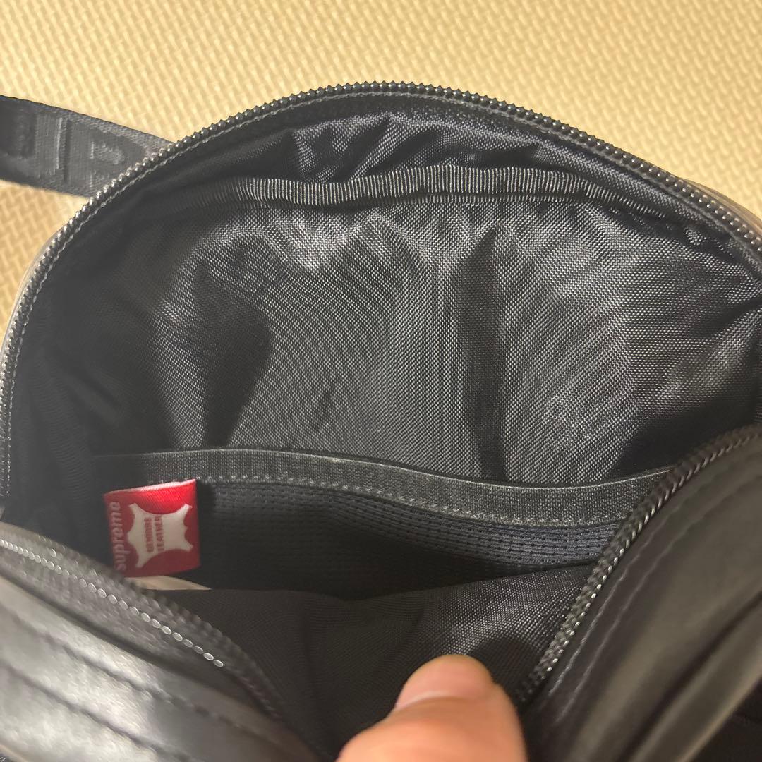 バッグ Supreme Leather Shoulder Bag