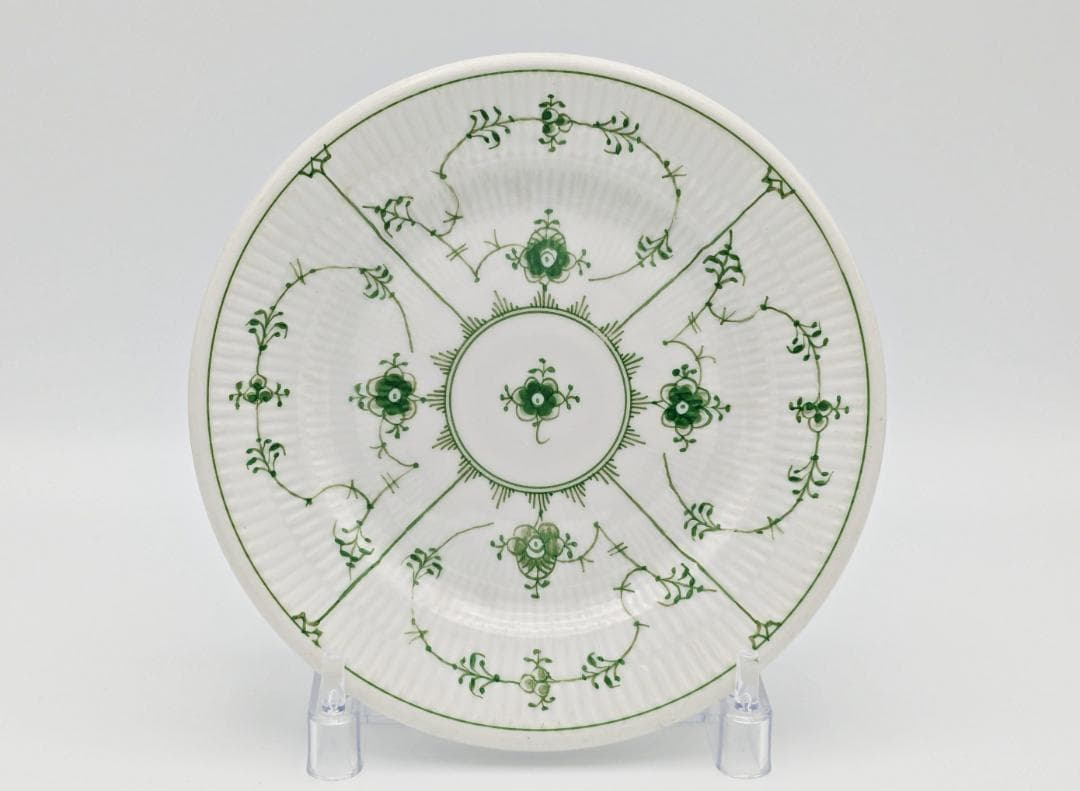 状態極良 ロイヤルコペンハーゲン グリーンフルーテッド ホテル仕様プレート 3客