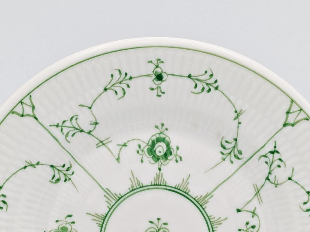 状態極良 ロイヤルコペンハーゲン グリーンフルーテッド ホテル仕様プレート 3客