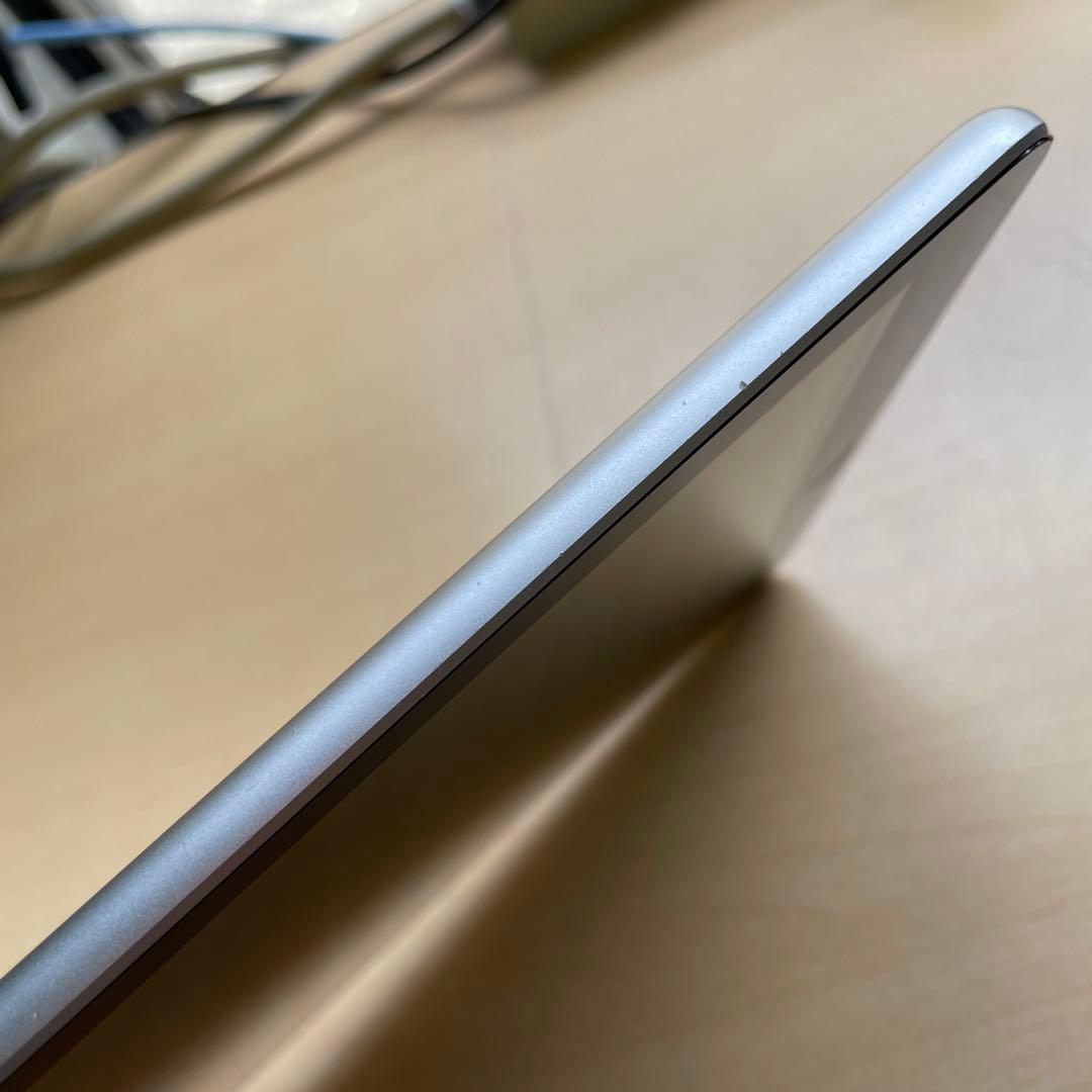 iPad 第6世代　A1893　Wi-Fiモデル　スペースグレイ32GB #5