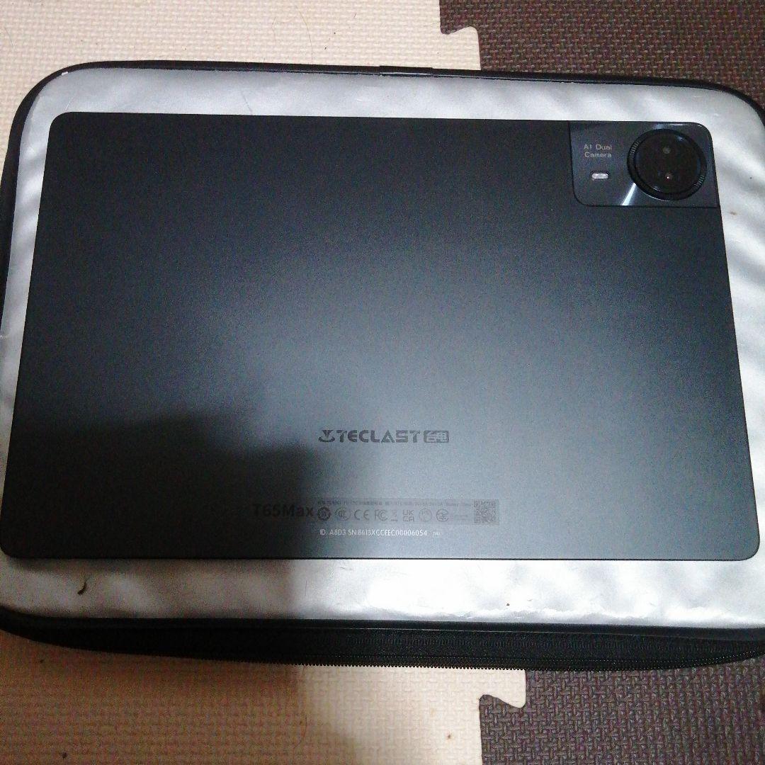 13インチタブレット　T65MAX 中古美品　本体のみなので格安に