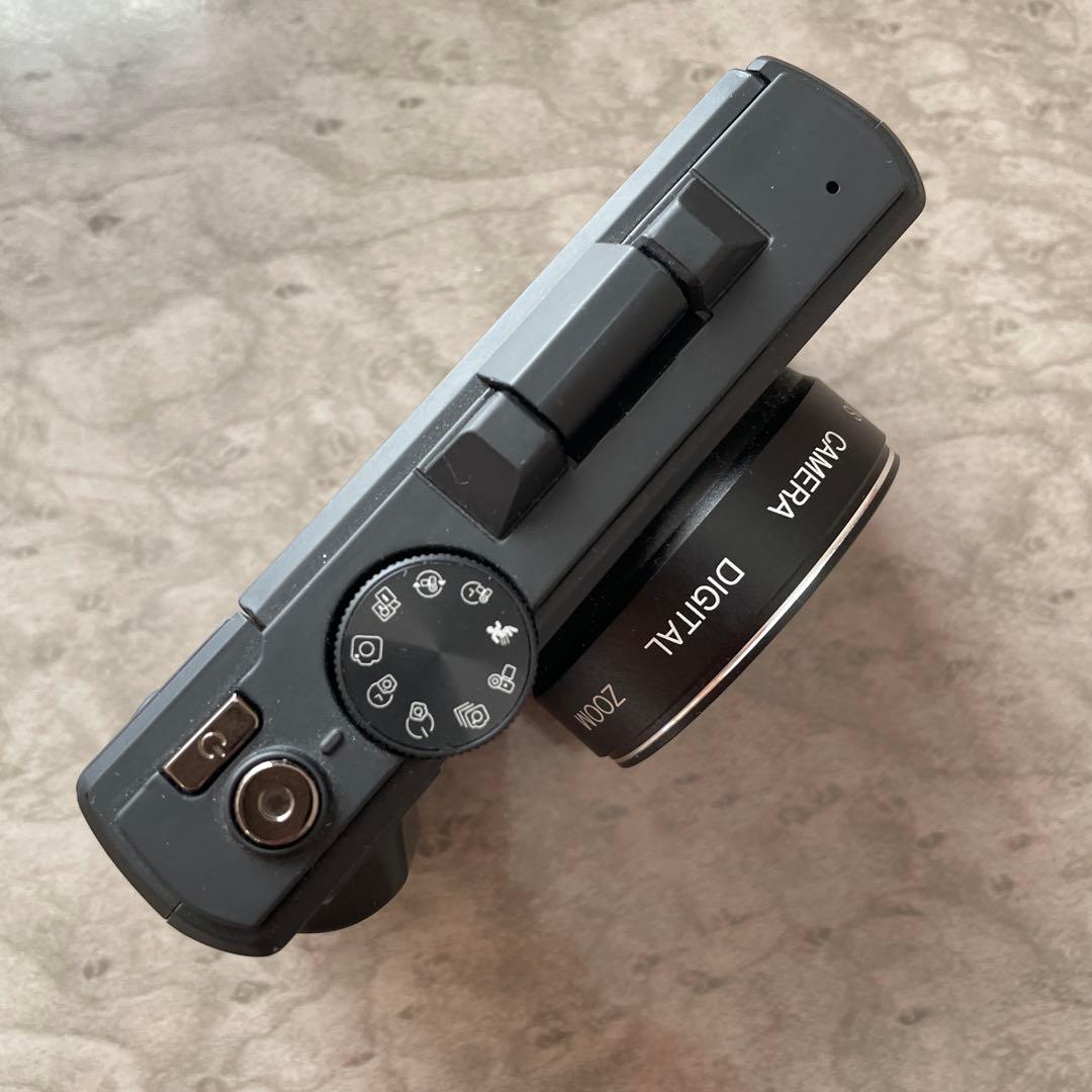 【自撮り対応】 4K 6400万画素 デジカメ 18倍ズーム バッテリー付属