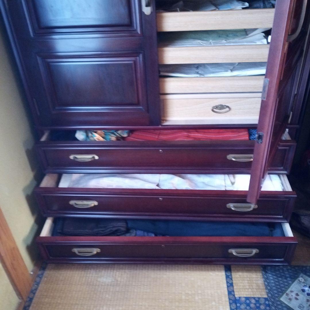 着物箪笥 和箪笥 表面材天然杢単板カリン 2段分離