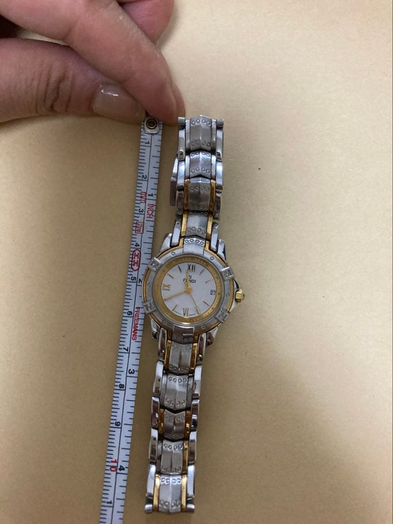 Fendi レディース 時計 シルバー ゴールド　　　今週迄にさせて頂きます