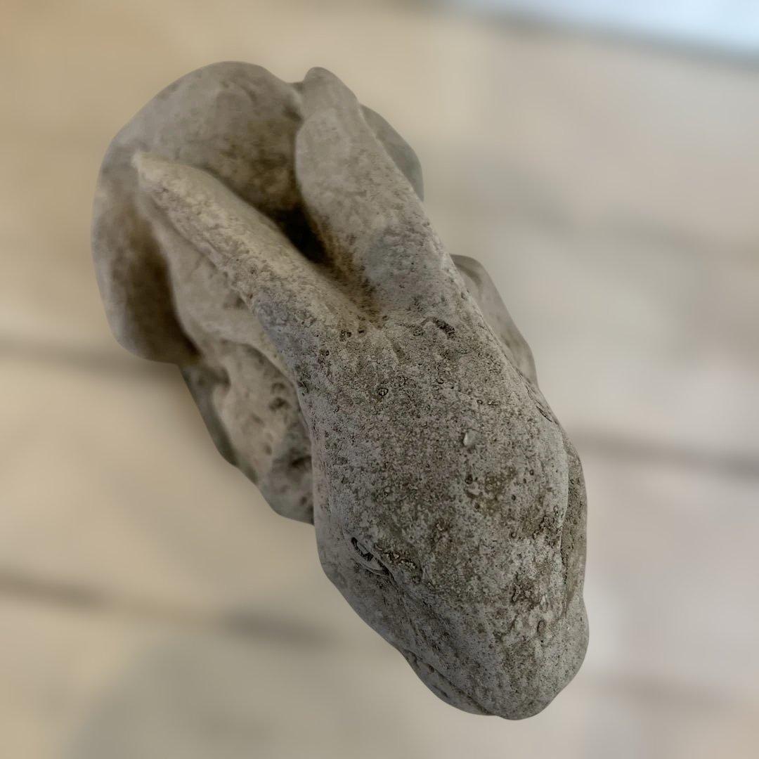 英国ガーデンオーナメントコンクリートウサギ