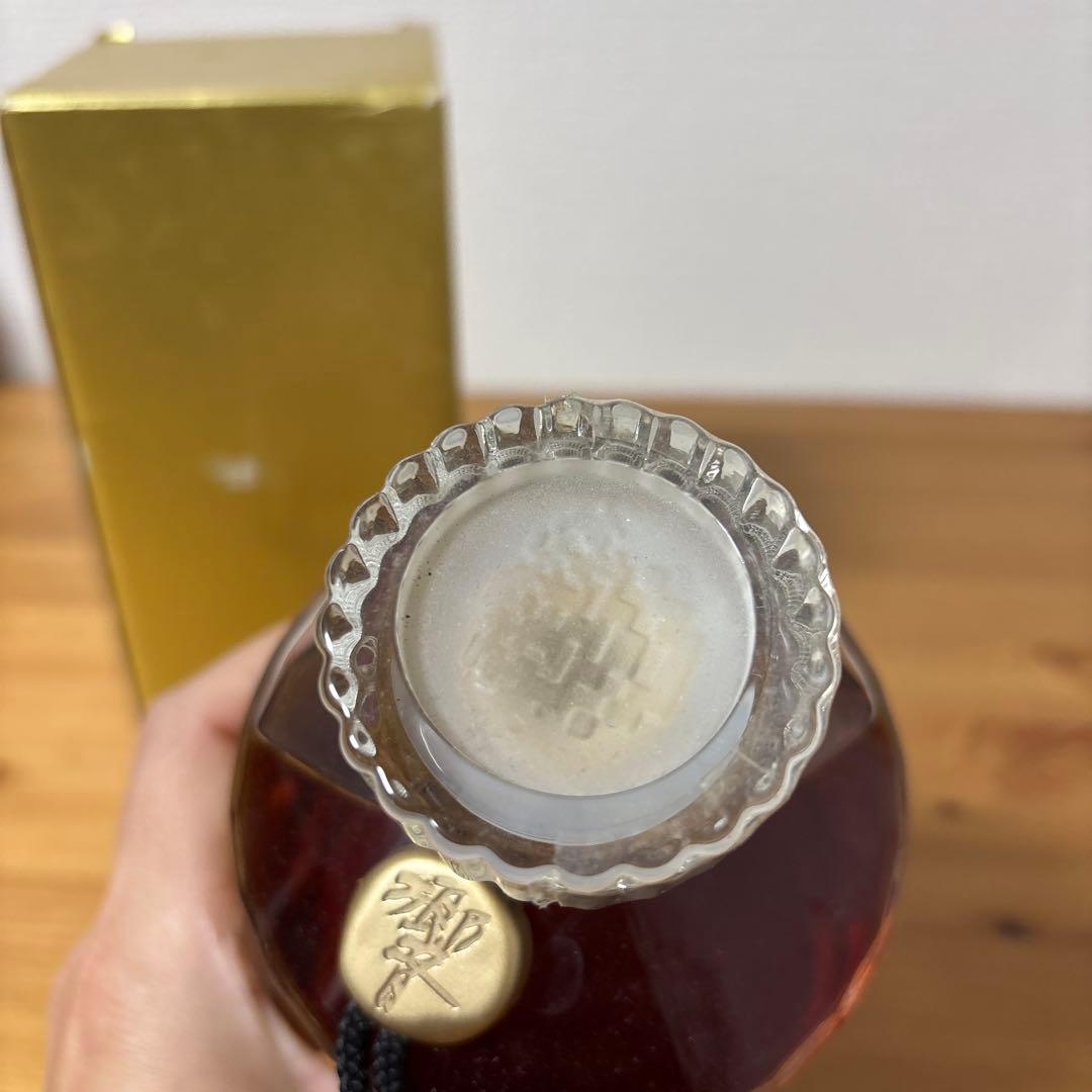 サントリーウイスキー響　裏ゴールドラベル　旧ボトル　箱付き　未開栓 ❸