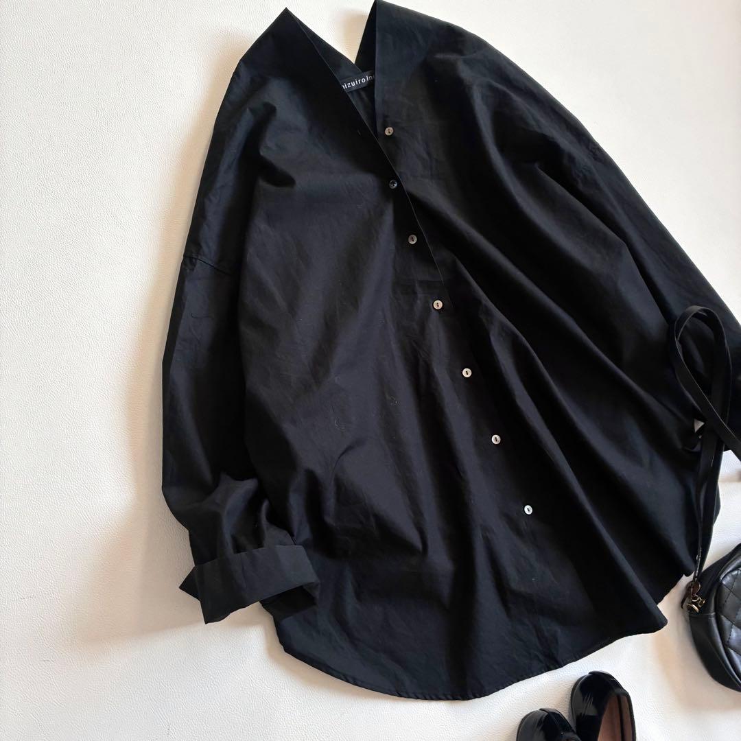 ◆美品◆ミズイロインド◆綿100Vネック長袖シャツ◆ブラウス◆黒◆大きめ◆日本製