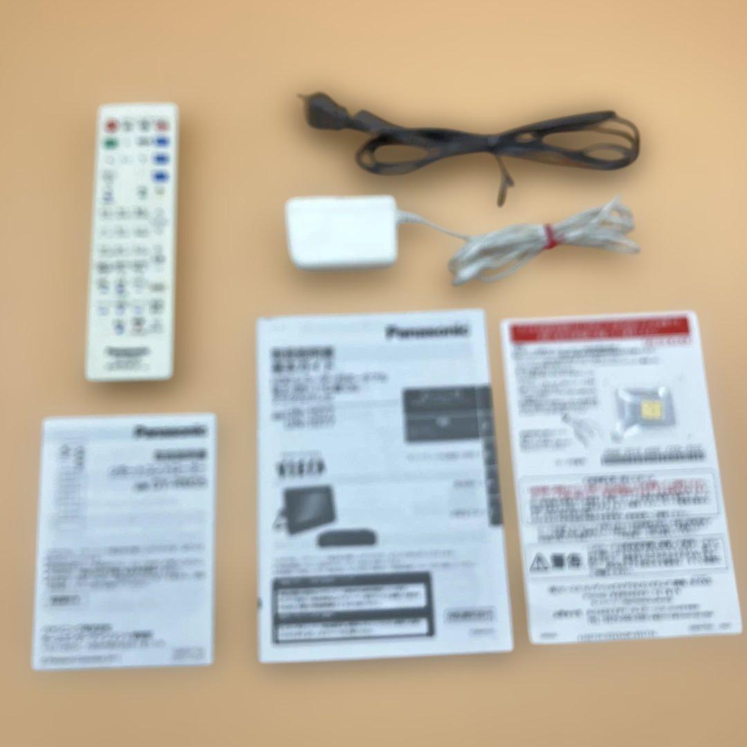 【送料無料】Panasonic プライベートビエラ15インチ UN-15T7