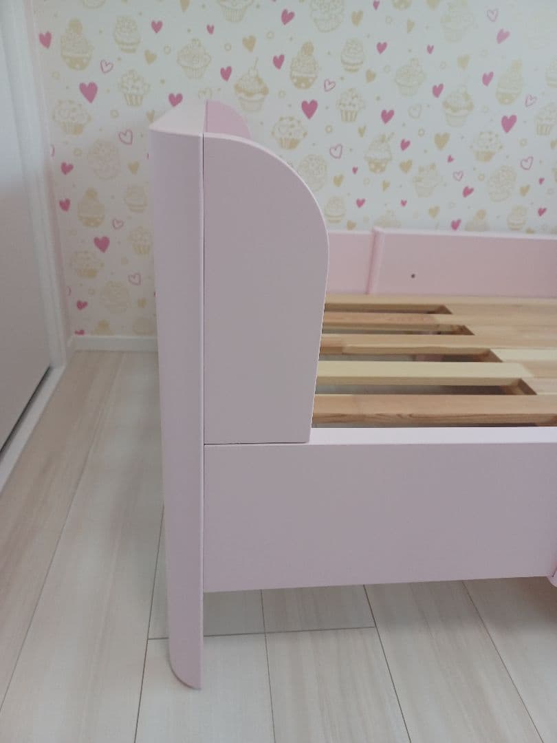 神戸市引き取り限定☆対面お渡し☆IKEA伸長ベッドフレーム☆ブースンゲ　ピンク色
