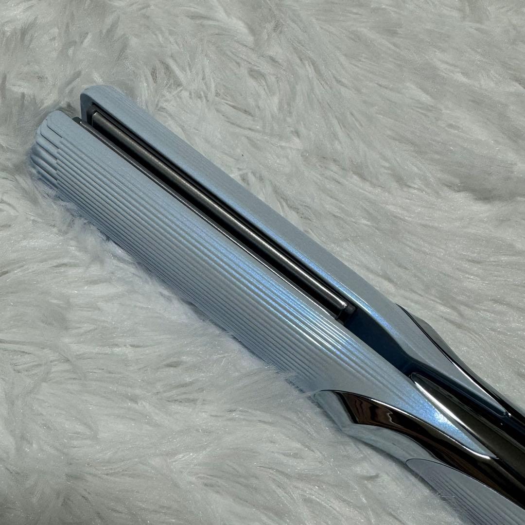 【新品同様】 リファ ストレートアイロン プロ RE-AT ホワイト 水色