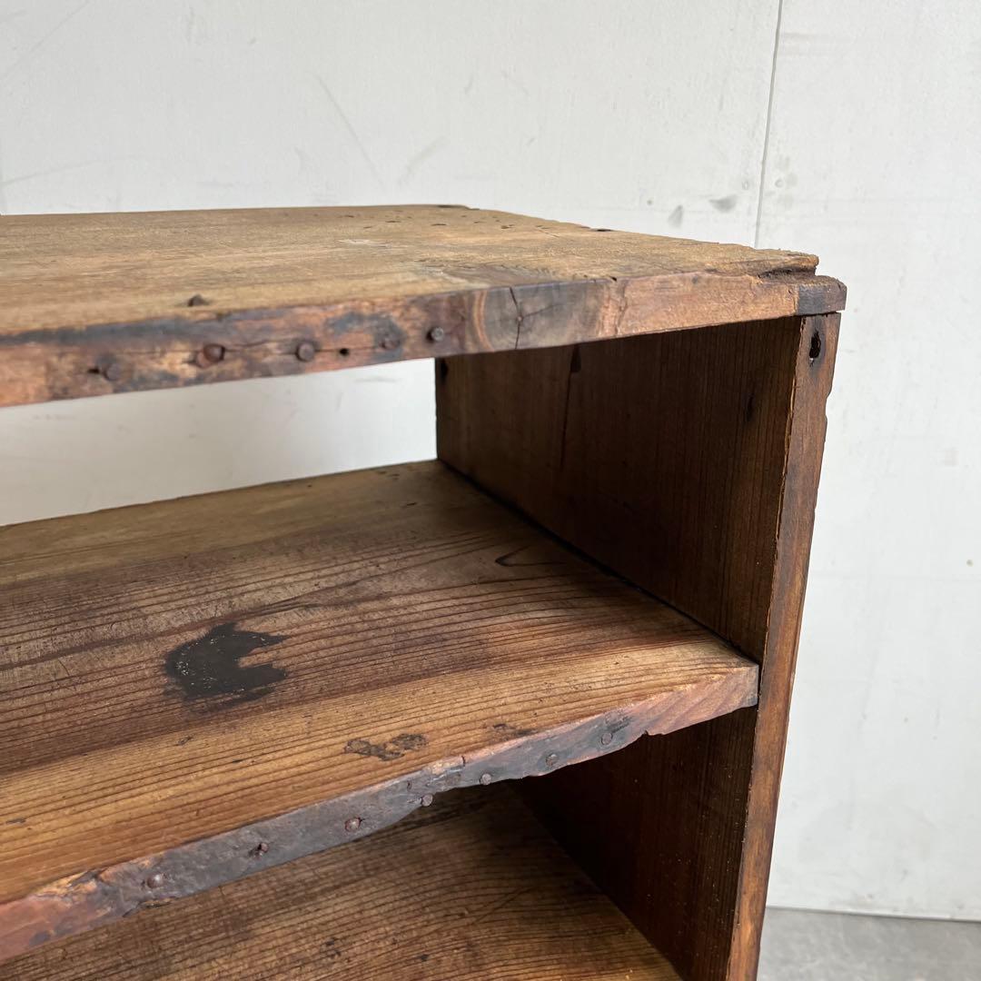 アンティーク 飾り棚 オープンラック 無垢材 シャビー z446